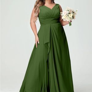 LAVEIR BRIDESMAID DRESS
